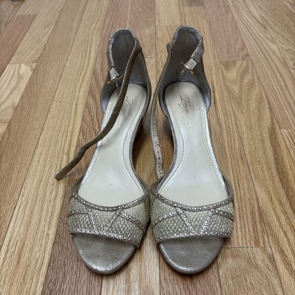 Vince Camuto Gold Strappy Heeled Sandle - Size‎ 8